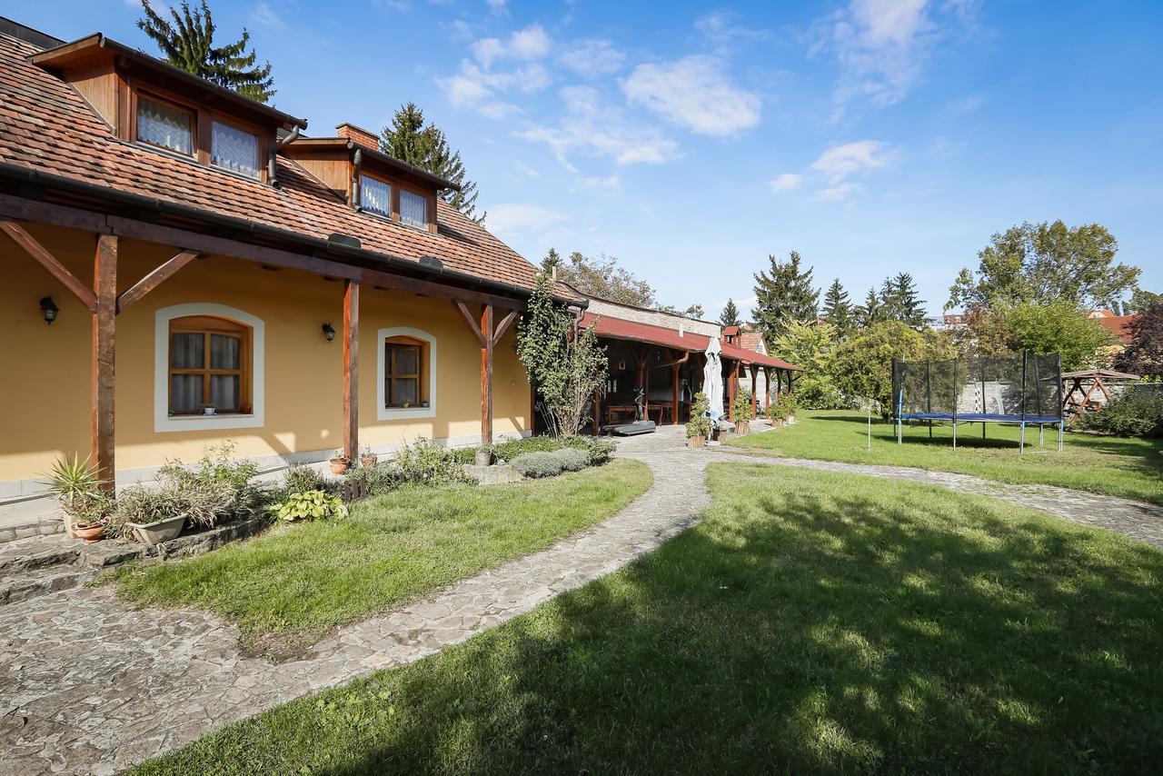 Életfa Vendégház Eger Exterior foto